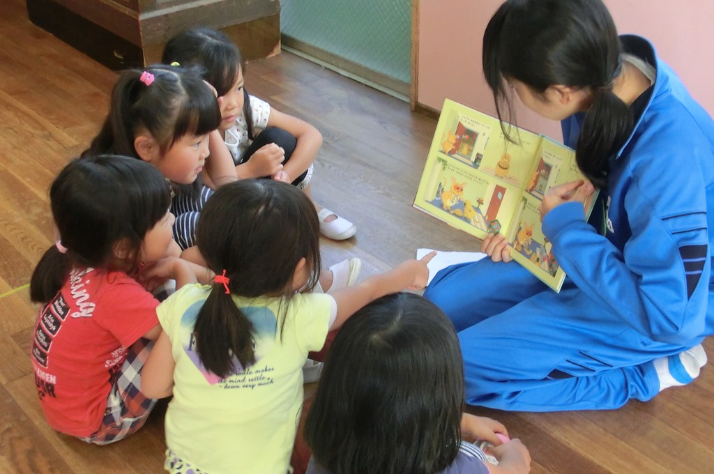 かわいい ３ａ幼児ふれあい体験 設楽中学校