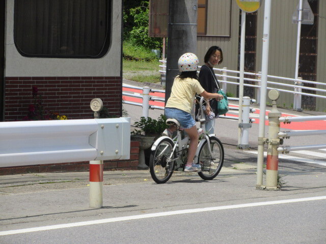 http://www.kitashitara.jp/taguchi-el/1e6805fd1404b75829dbf50897b148813cdc9586.JPG