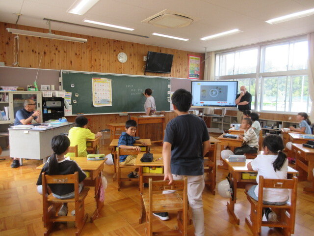 http://www.kitashitara.jp/taguchi-el/6963ad851e150f14aec450bc16ef45d1ffe24941.JPG