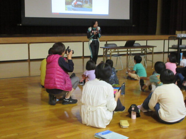 http://www.kitashitara.jp/taguchi-el/71abd8b7777347e95a2ebbd335884c2e03e3c90f.JPG