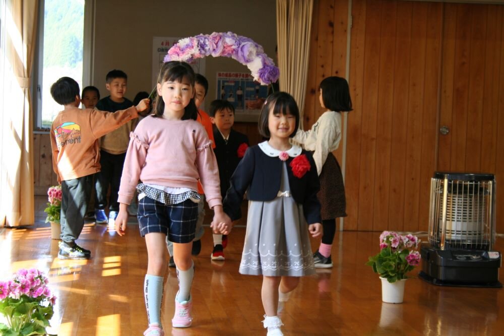 http://www.kitashitara.jp/taguchi-el/79f55d363ea139846c14af8b87e633258ea8ec46.JPG