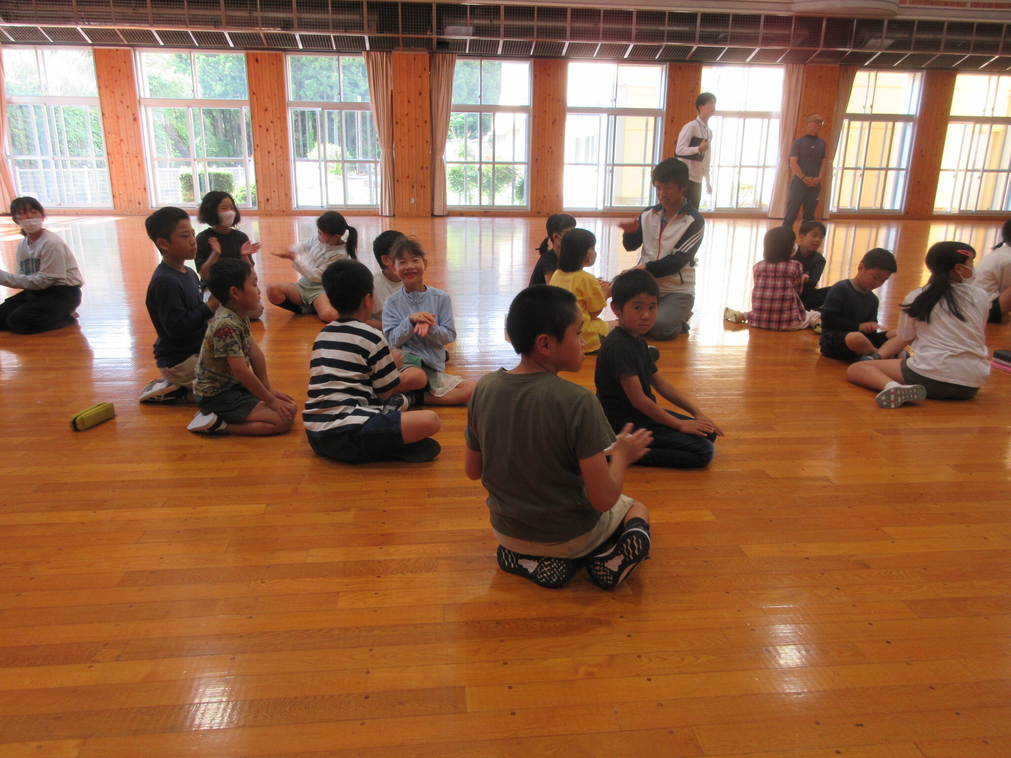 http://www.kitashitara.jp/taguchi-el/8bc9f169682765ccdea4f97c3c8cfa92377aabba.JPG