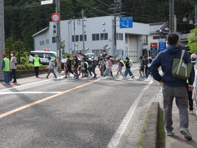 http://www.kitashitara.jp/taguchi-el/IMG_0301.JPG
