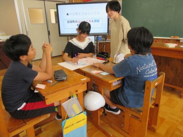 http://www.kitashitara.jp/taguchi-el/IMG_0597.JPG