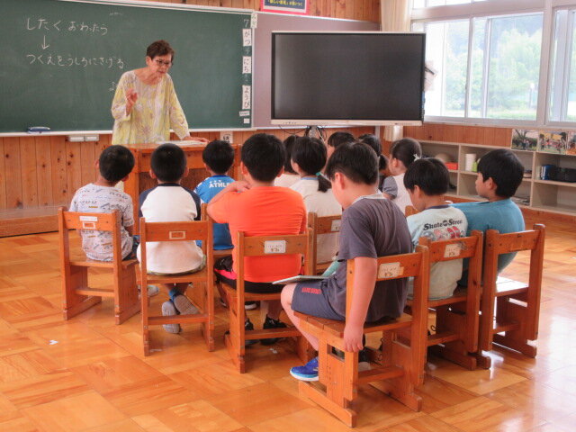 http://www.kitashitara.jp/taguchi-el/IMG_0774.JPG