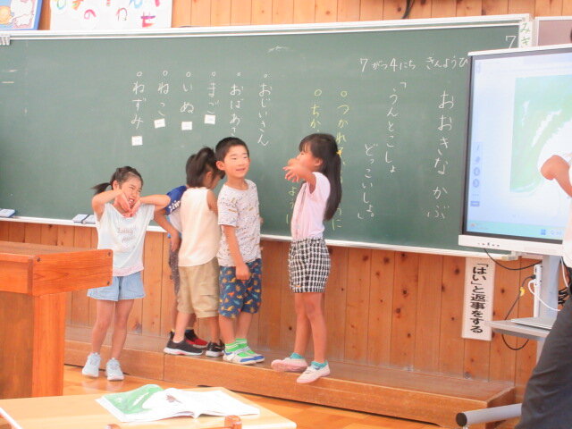 http://www.kitashitara.jp/taguchi-el/IMG_0782.JPG