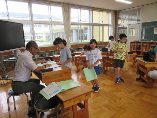 http://www.kitashitara.jp/taguchi-el/IMG_0949.JPG