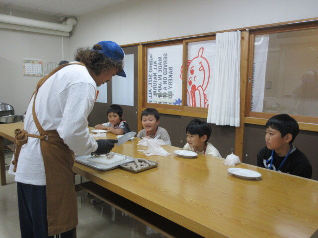 http://www.kitashitara.jp/taguchi-el/IMG_1258.JPG