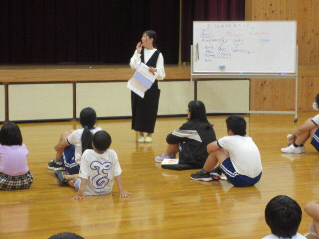 http://www.kitashitara.jp/taguchi-el/IMG_1348.JPG