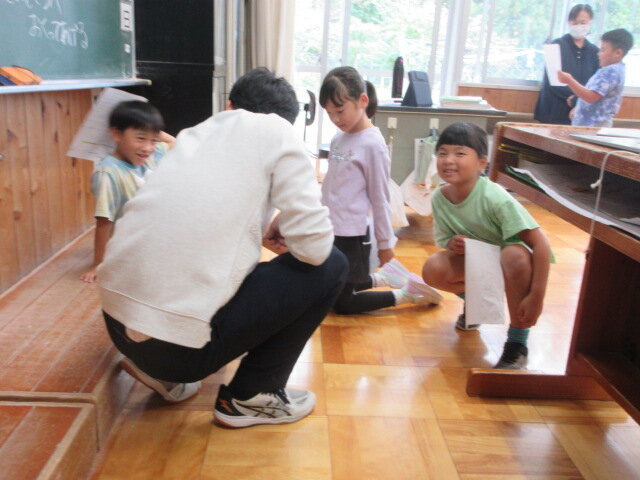 http://www.kitashitara.jp/taguchi-el/IMG_1502.JPG