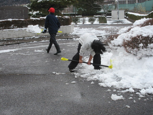 http://www.kitashitara.jp/taguchi-el/IMG_1717.JPG