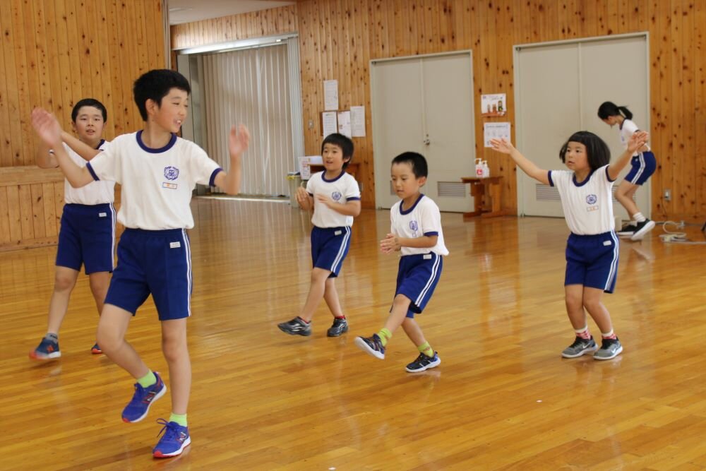 http://www.kitashitara.jp/taguchi-el/IMG_5632.JPG