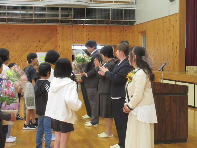 http://www.kitashitara.jp/taguchi-el/IMG_9929.JPG