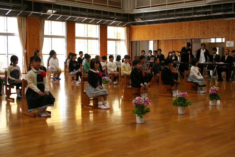 http://www.kitashitara.jp/taguchi-el/a4cfc4ef66aeaed5f22d314836b9e38c5980571f.JPG