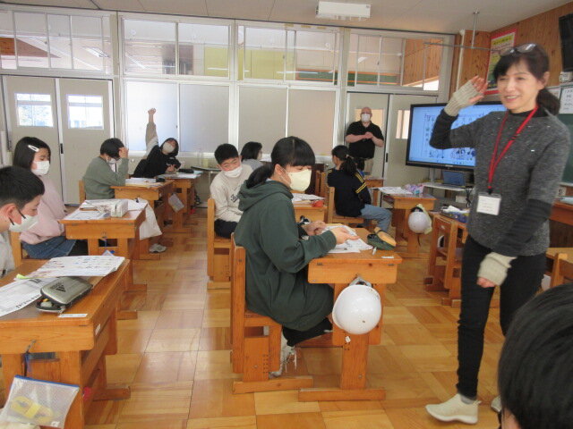 http://www.kitashitara.jp/taguchi-el/b39049f169525f0fe162b09765704a659410e60e.JPG