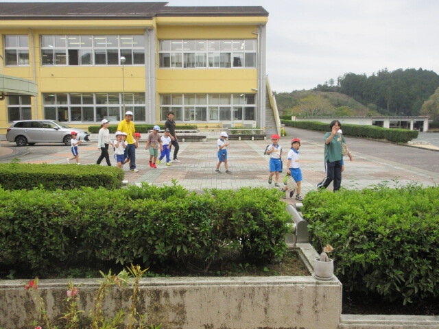 http://www.kitashitara.jp/taguchi-el/c36beab9634f7a7e69e63c3a47ca4ea26f850c2e.JPG