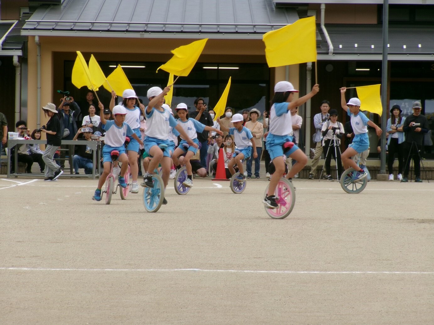 http://www.kitashitara.jp/toei-el/101_0058.JPG