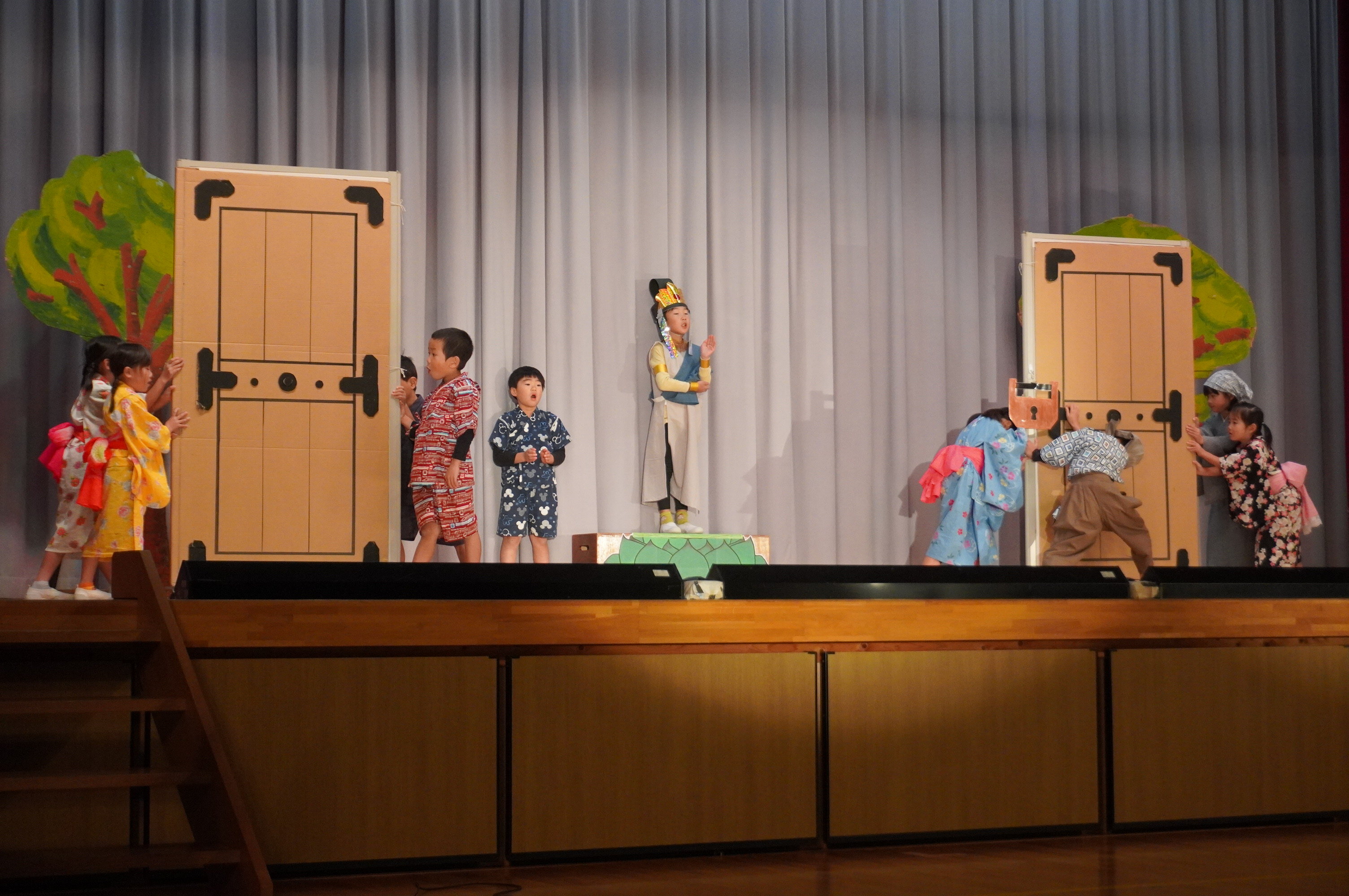 http://www.kitashitara.jp/toei-el/DSC04511.JPG
