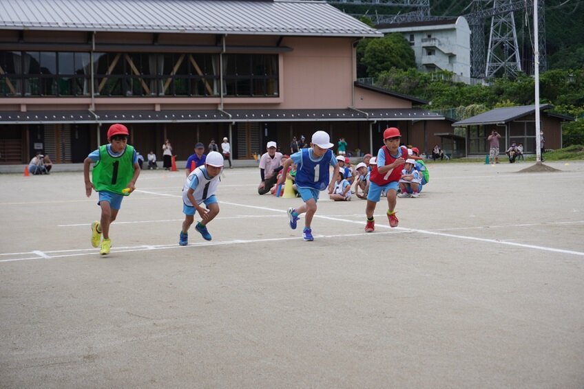 http://www.kitashitara.jp/toei-el/DSC05858.JPG