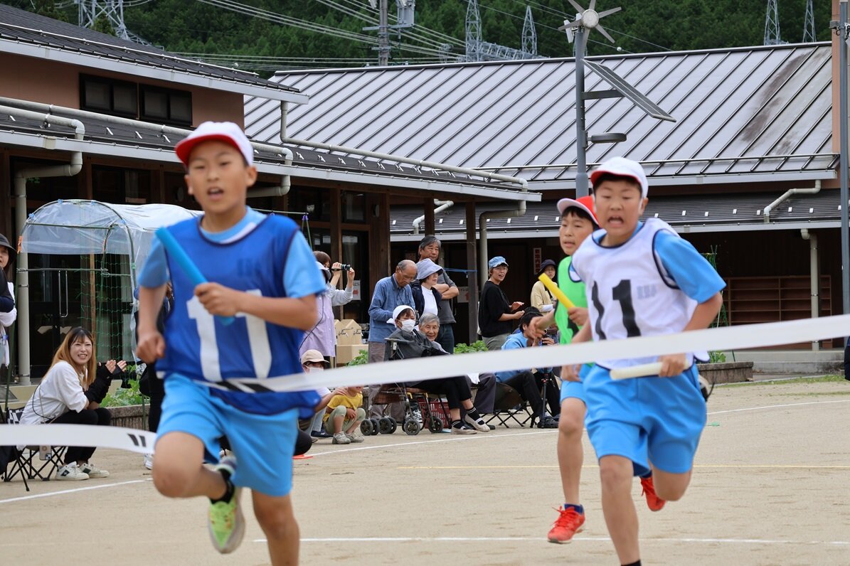 http://www.kitashitara.jp/toei-el/IMG_1369.JPG