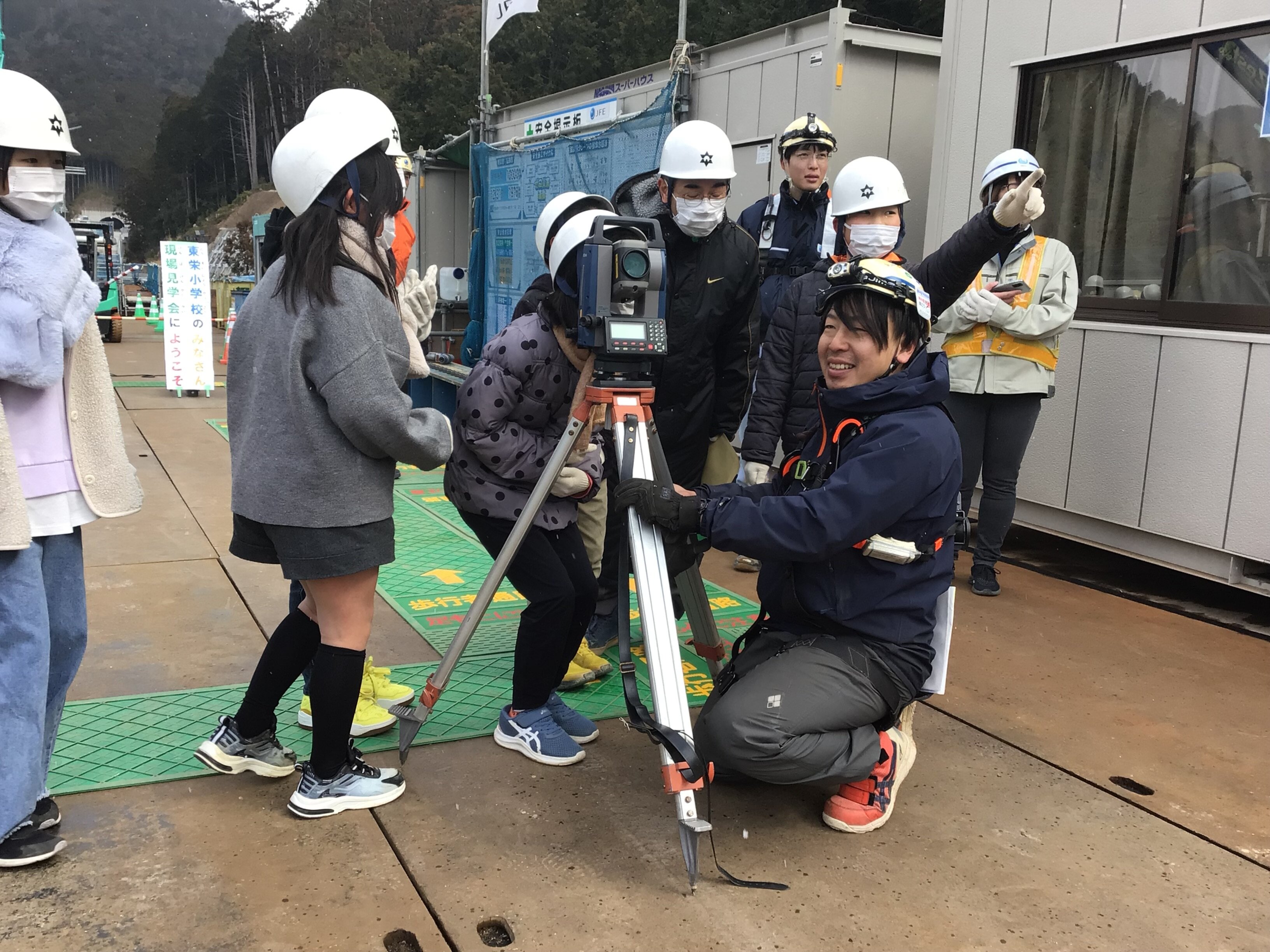 http://www.kitashitara.jp/toei-el/IMG_3797.JPG