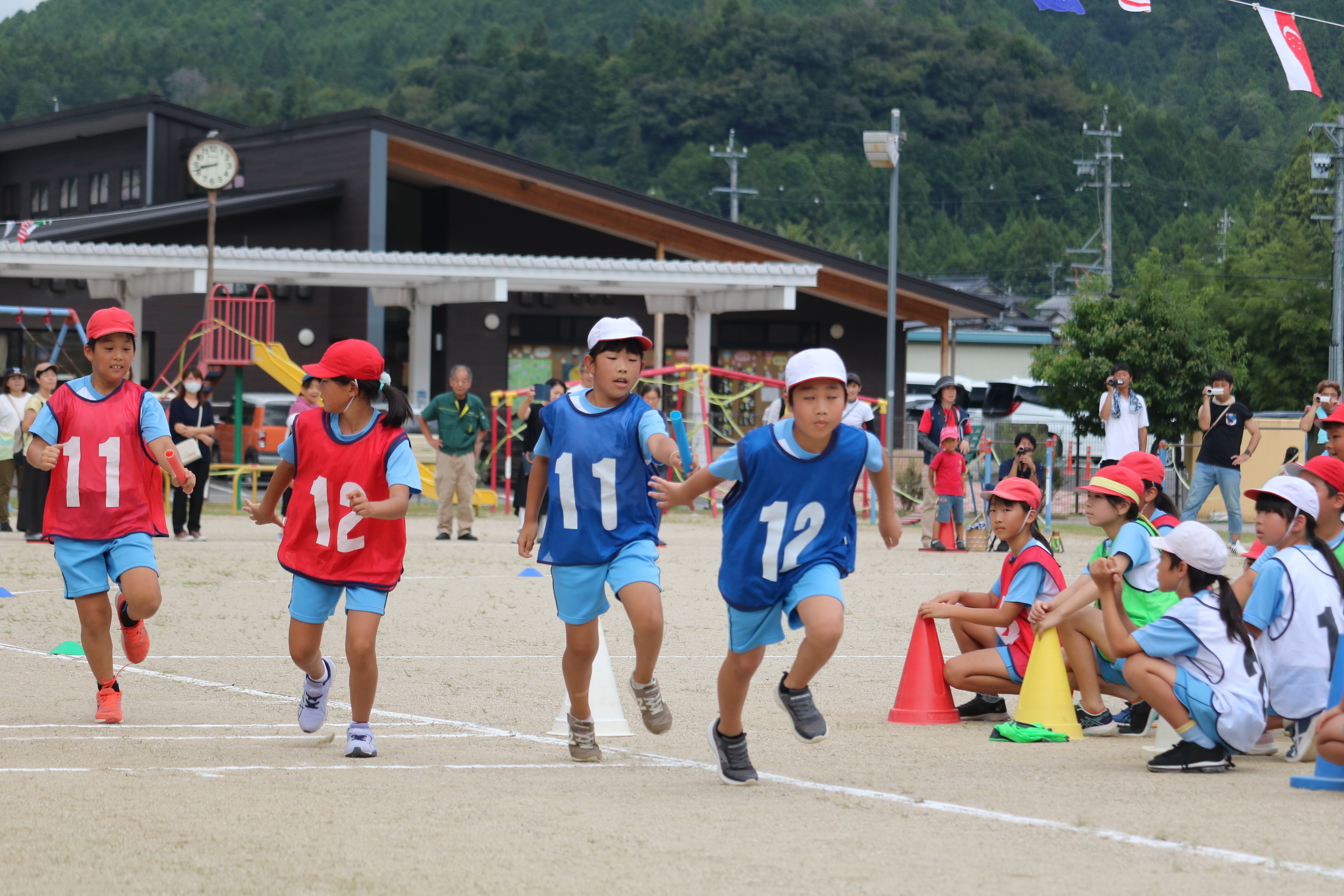 http://www.kitashitara.jp/toei-el/IMG_6441.JPG