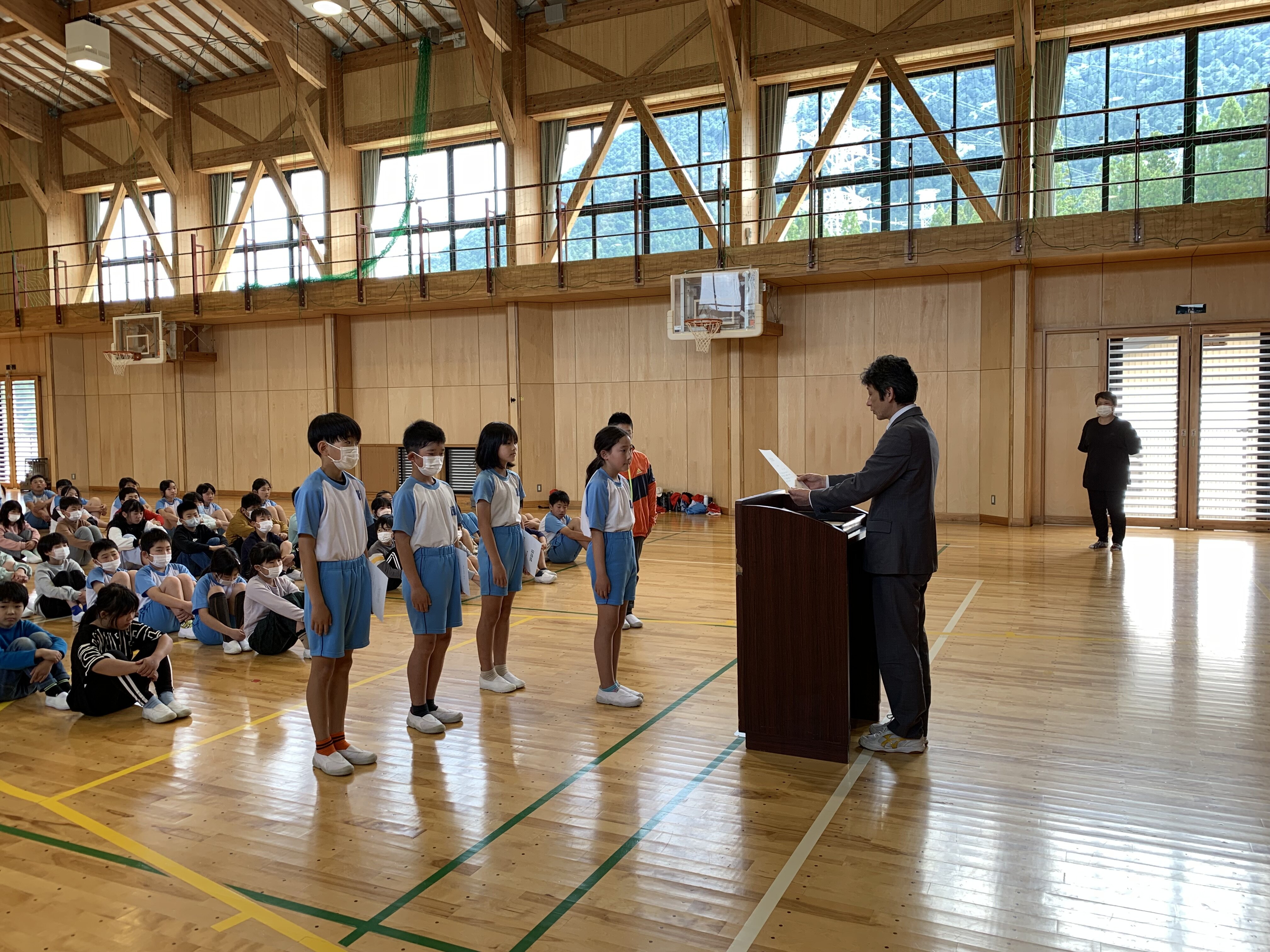 http://www.kitashitara.jp/toei-el/IMG_8037.JPG