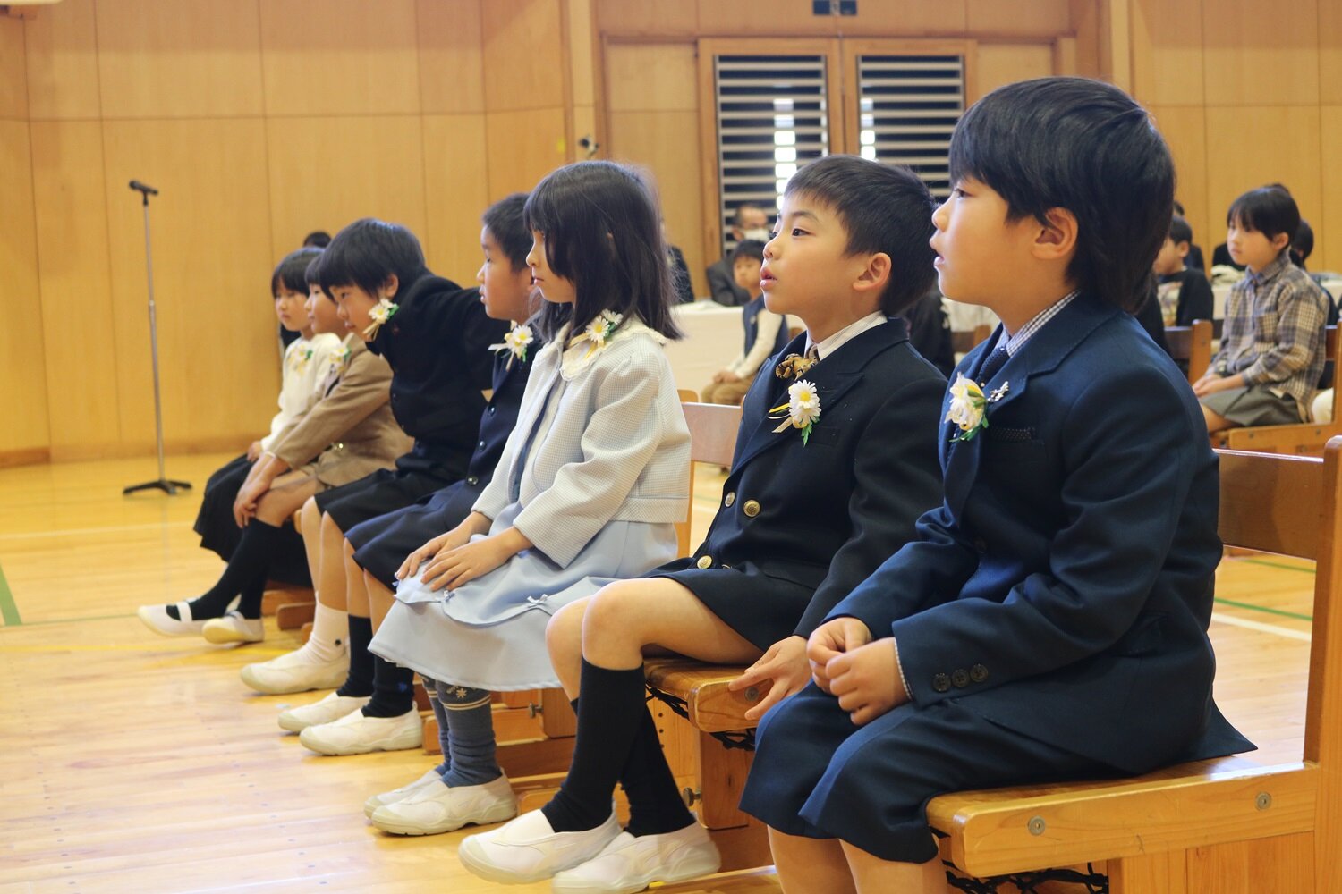 http://www.kitashitara.jp/toei-el/IMG_8242.JPG