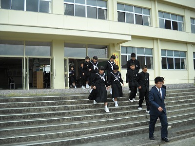 http://www.kitashitara.jp/toei-jh/300424%20%283%29.jpg