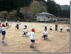 全校なわとび (1)